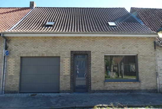 Instapklare rijwoning met garage
